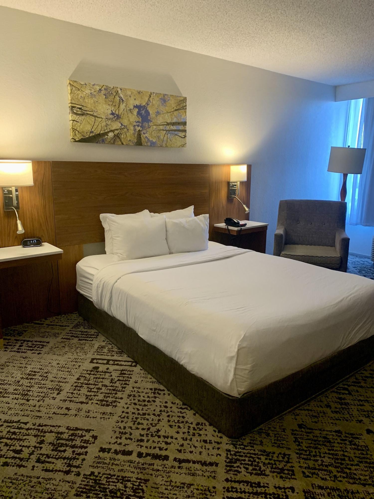 Plaza Hotel Denver Central מראה חיצוני תמונה