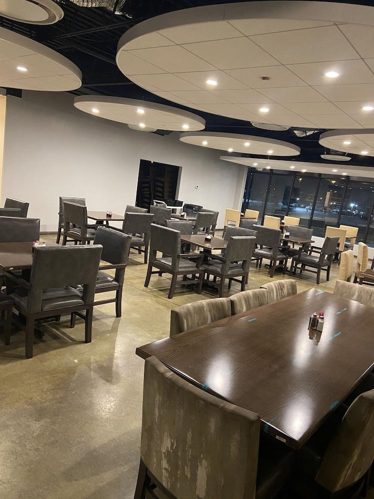 Plaza Hotel Denver Central מראה חיצוני תמונה